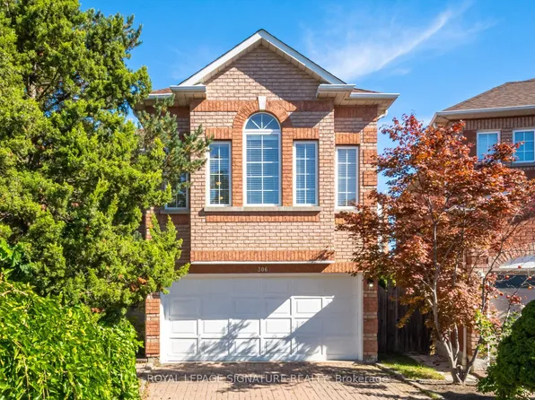 306 Cossack Ct, Mississauga, ON L5B 4C2