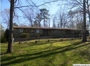 915 Deblyn Cir, Moody, AL 35004