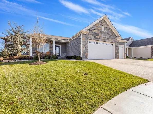 342 Myna Dr, Lake Saint Louis, MO 63367