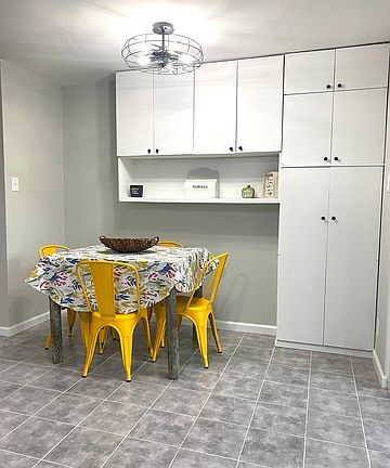 3rd image of 6511 Mossledge Dr