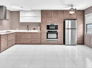 2077 Guildford E, Boca Raton, FL 33434