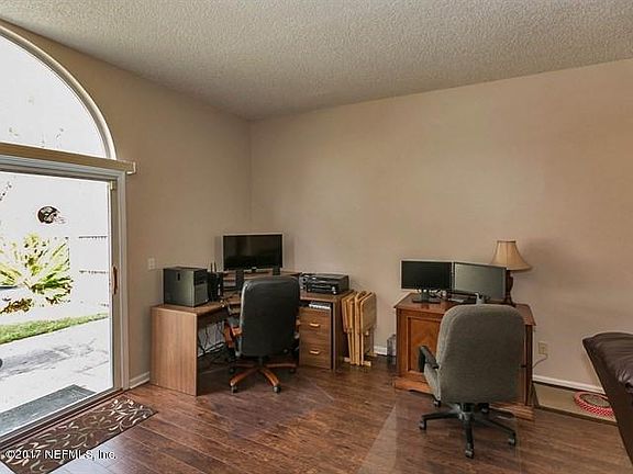 3rd image of 10993 Beckley Pl
