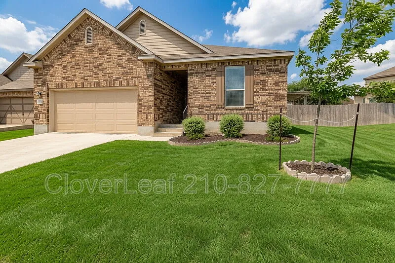 4 bed, 2.0 bath, 1675 sqft, $1,897 — Photo 3