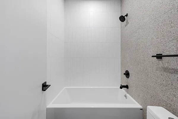 Rented by Nest Seekers International | media 4