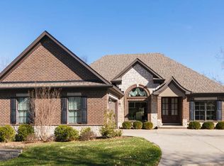 16409 Donnington Ct, Louisville, KY 40245