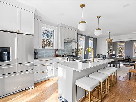 2nd image of 158 W 4th Avenue