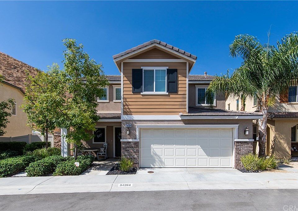 1st image of 34264 Parkside Dr