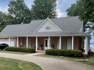 111 Melville Ct, Mooresville, NC 28117