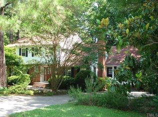 2461 Sedgefield Dr, Chapel Hill, NC 27514