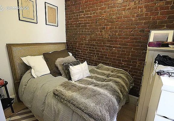 5th image of 10 Gay St #3W
