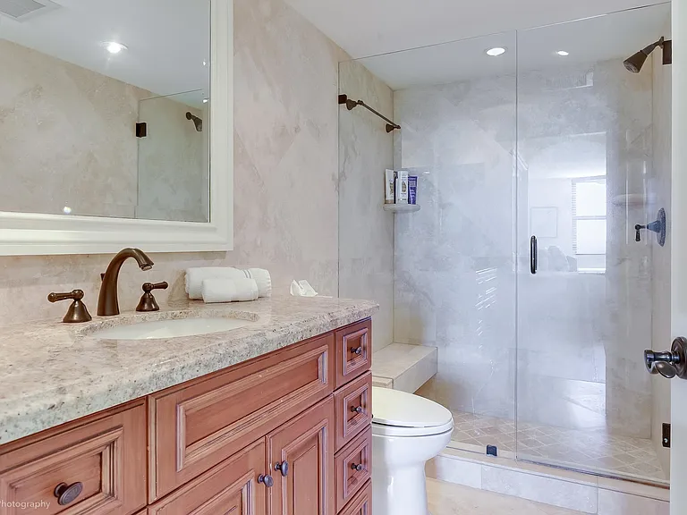 651 Okeechobee Blvd #509 — Photo 7