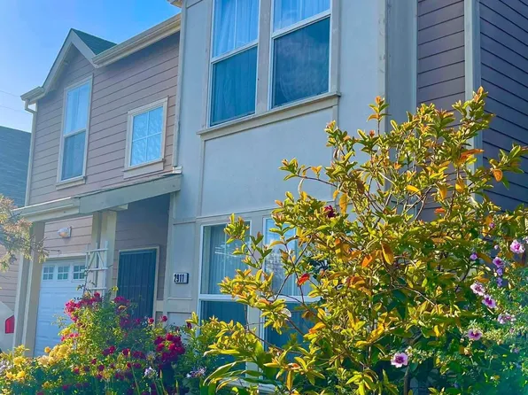 2911 Bonds Ln, Richmond, CA 94804