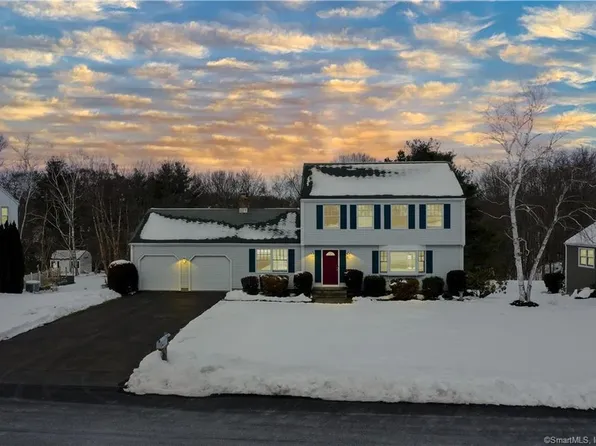 21 Wildwood Lane, Rocky Hill, CT 06067