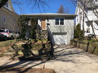 108 Mountain Way, Rutherford, NJ 07070