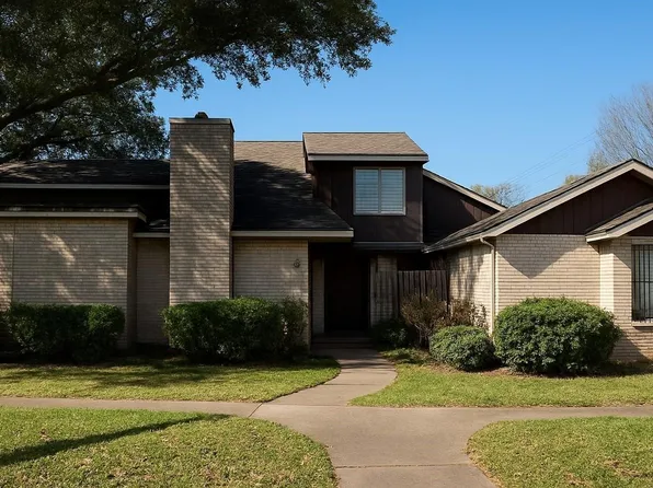8496 Dairy View Ln, Houston, TX 77072