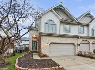 131 Schiller Pl, Itasca, IL 60143