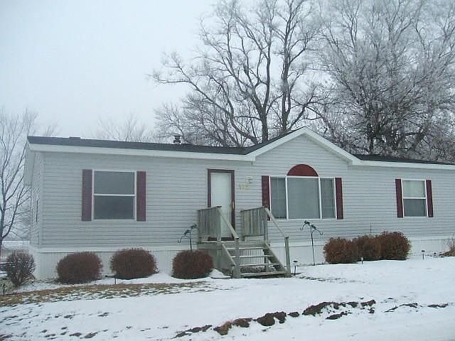 2nd image of 418 N 4th St
