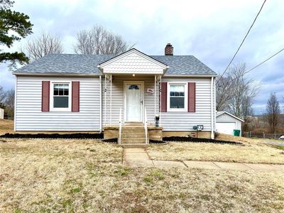 1127 Fox Farm Rd, Festus, MO, 63028