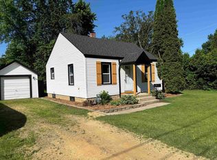 1114 Dalbigne St, Belvidere, IL 61008