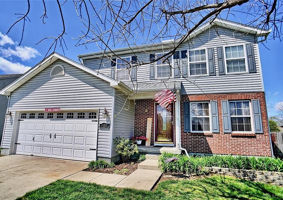 1st image of 139 Strawberry Fields Dr