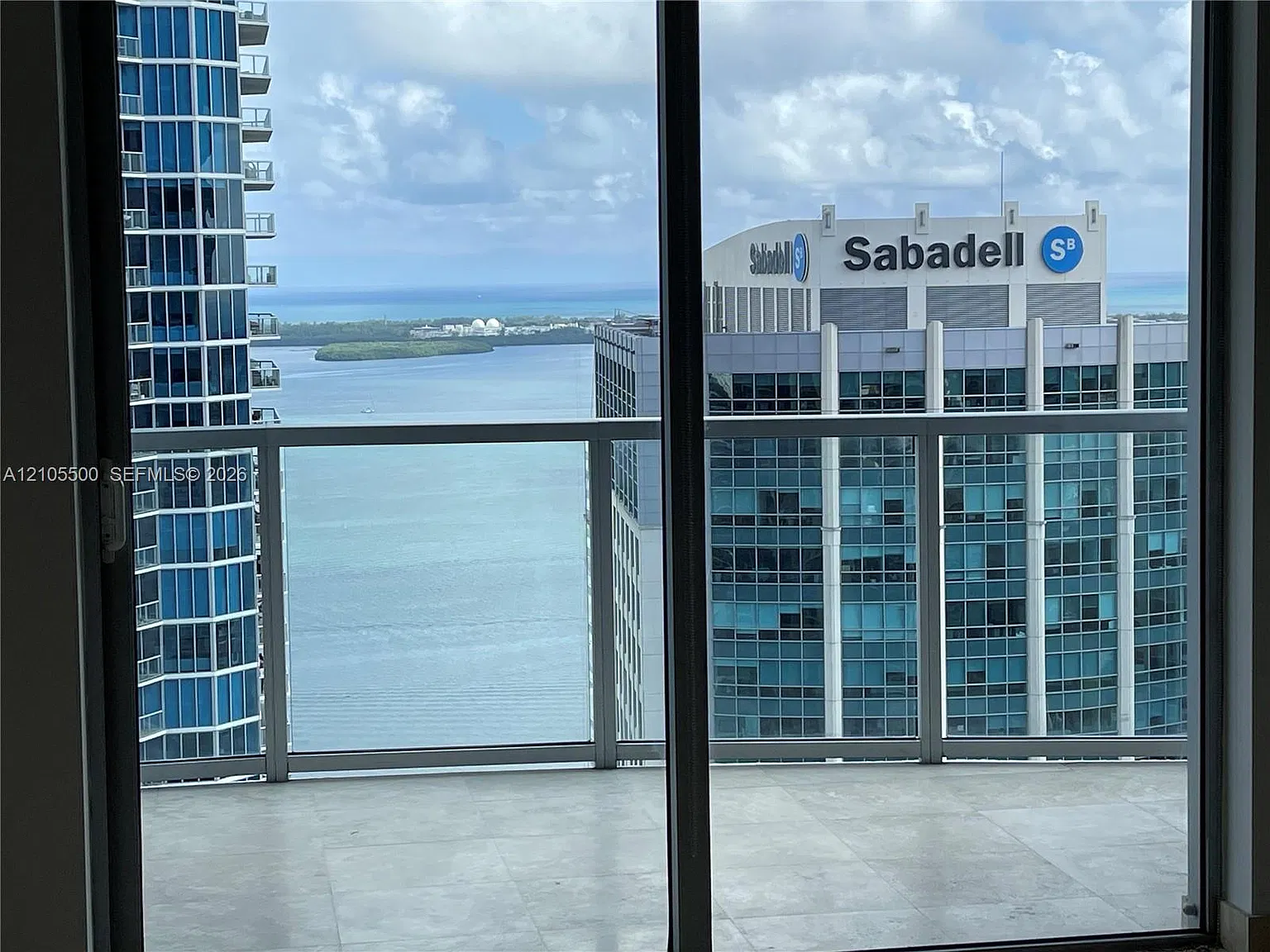 1060 Brickell Condo — Photo 3