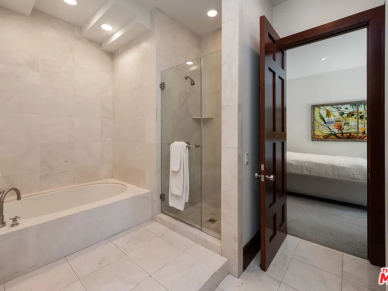 13947 Durham Rd — Photo 31