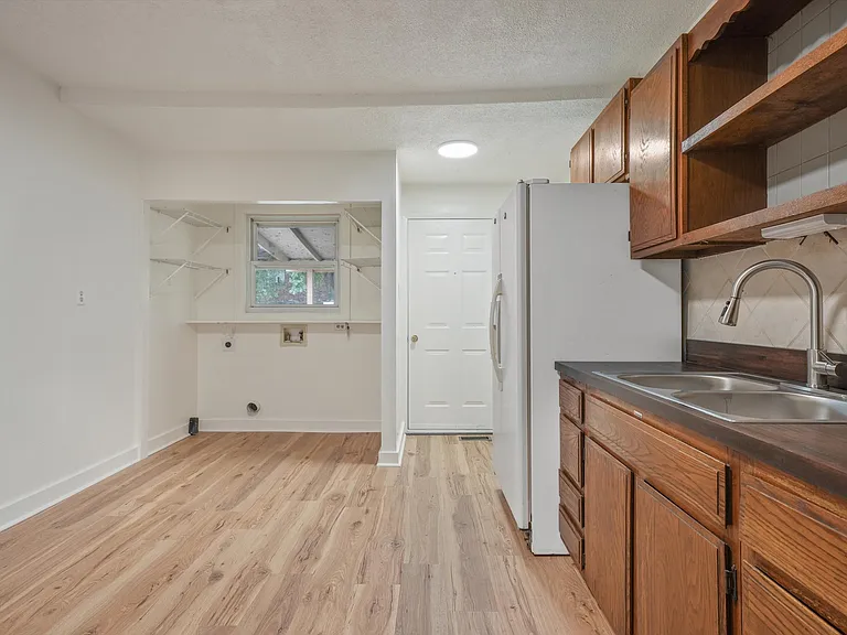 1815 Fay St — Photo 15