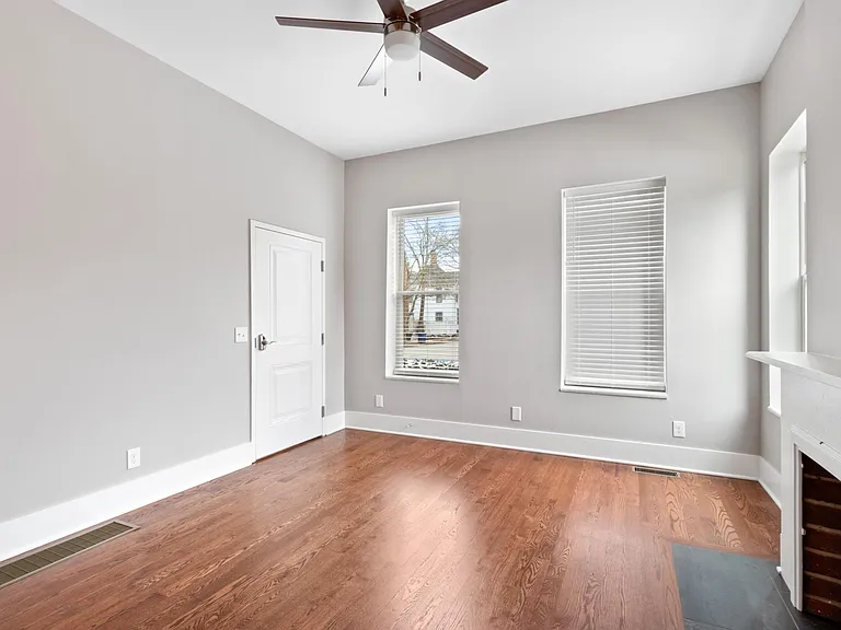 761 Oak St — Photo 22