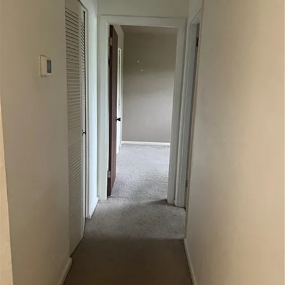 198 Joel Blvd #6 — Photo 5