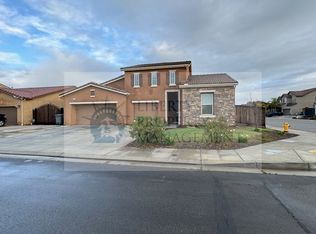 4071 Wrenwood Ave, Clovis, CA 93619