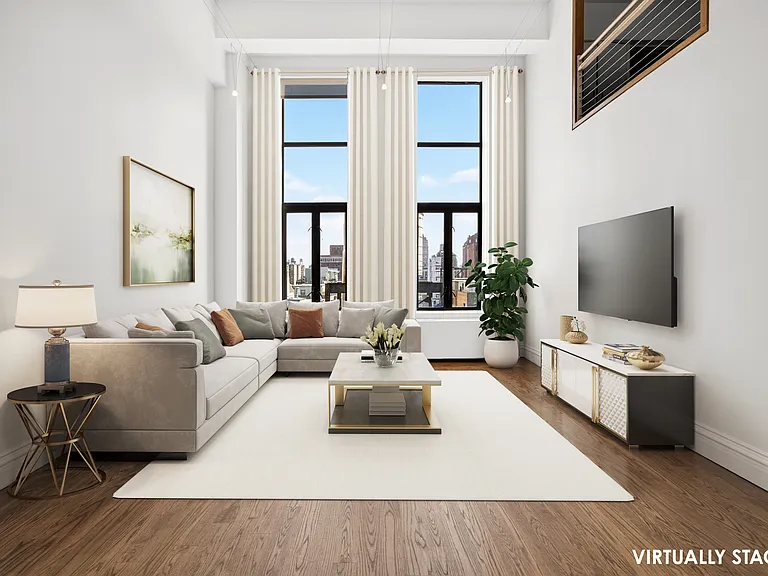 135 W 70th St #8C — Photo 1
