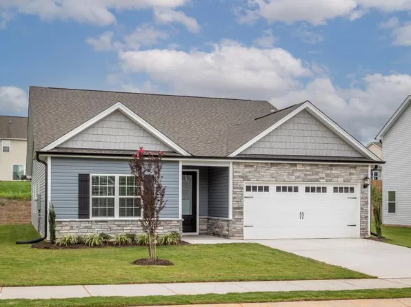 118 Custer Dr, Mebane, NC 27302