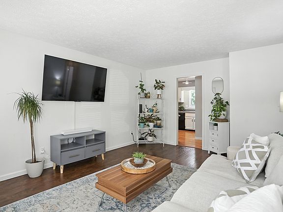 4th image of 1618 Vineyard Ct
