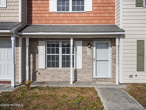 603 Streamwood Dr Photo 1