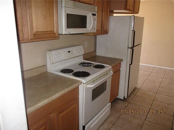 5th image of 942 Toni Ave #0