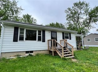 716 S 17th St, Decatur, IL 62521