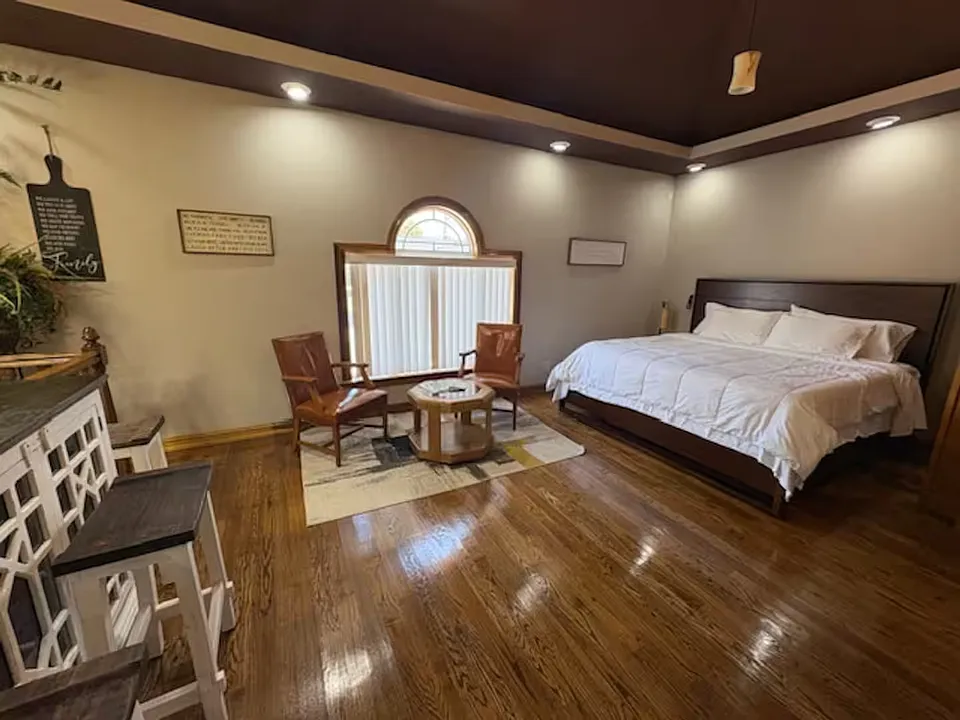 335 N Peachtree Ave #3COMMERCIAL