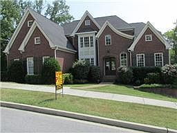 1st image of 209 King Arthur Cir