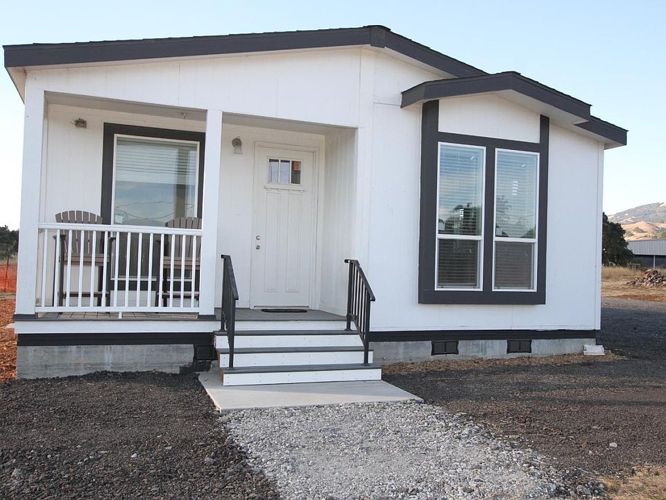 1st image of 2055 Rucker Ave