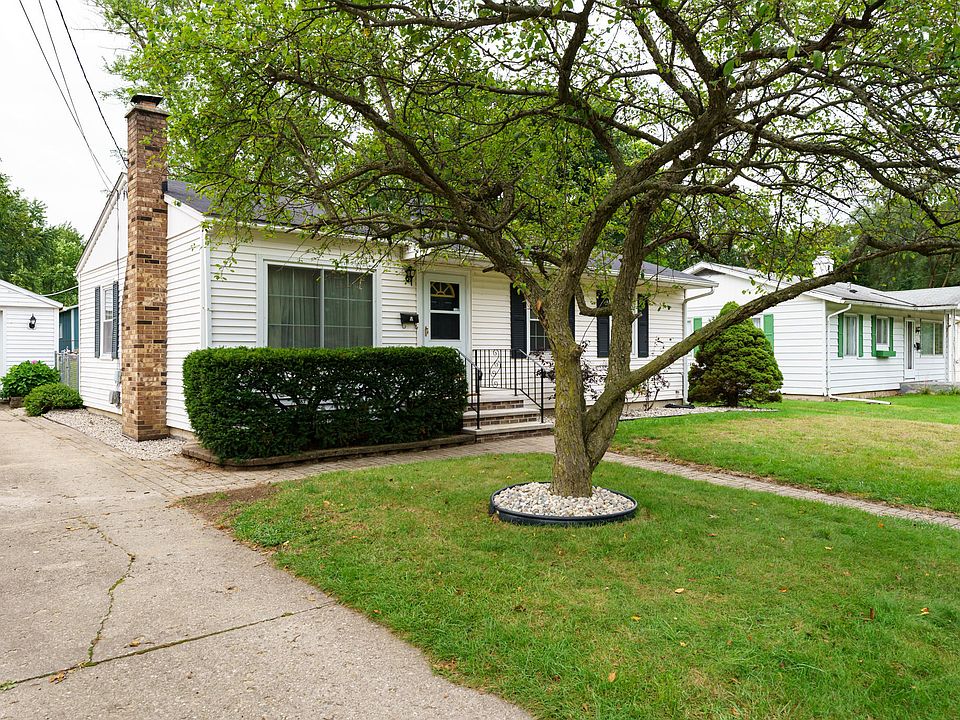 1st image of 1068 Darwood Ave