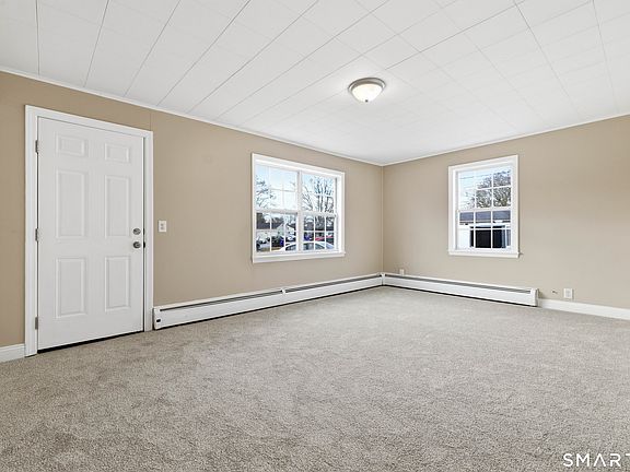 2nd image of 32 Concord Court