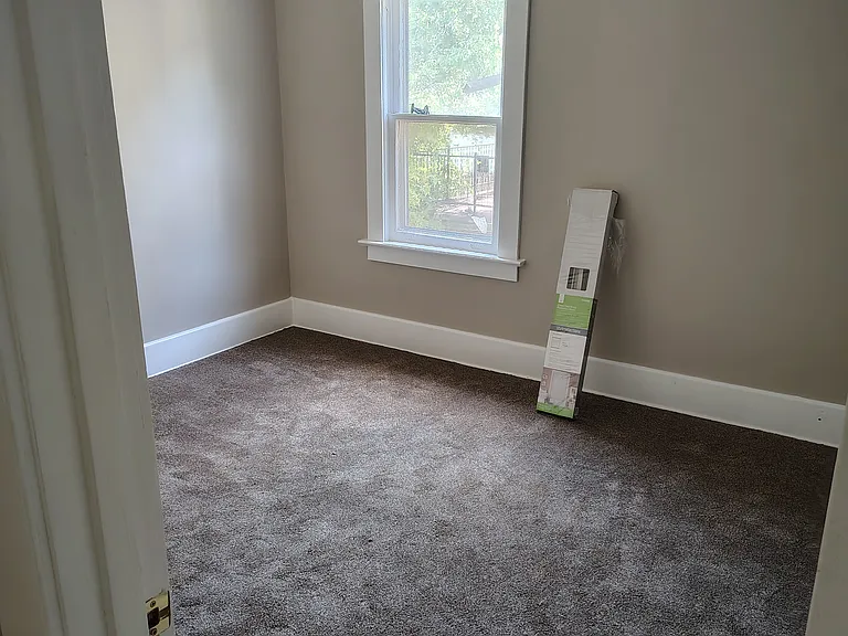 4342 Willys Pkwy — Photo 55