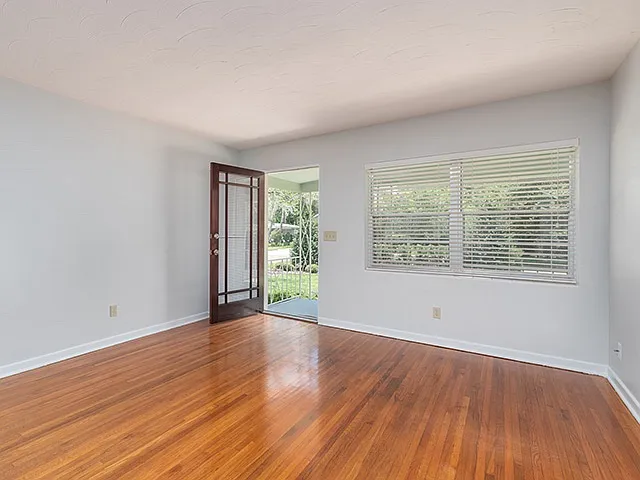 1451 Oneco Ave — Photo 6