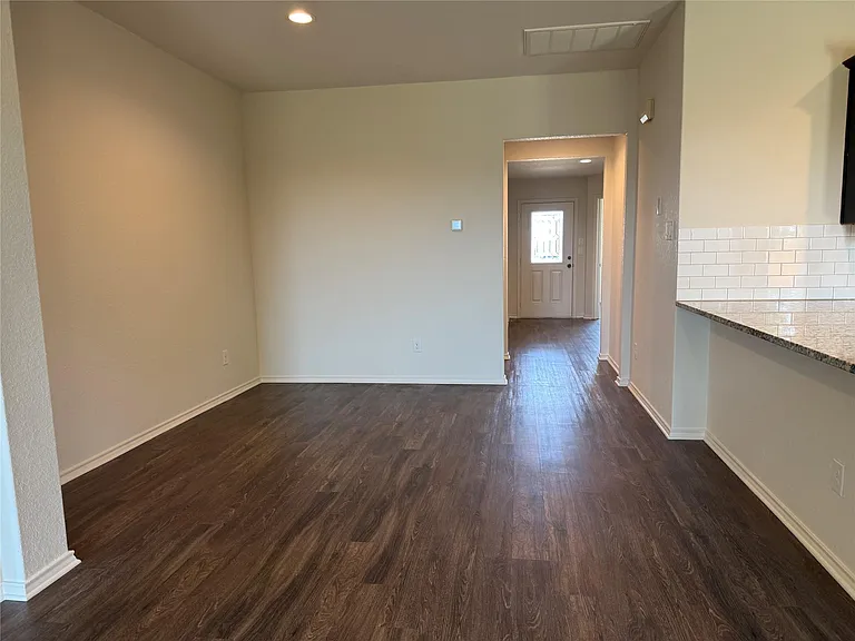 236 Lance Trl — Photo 8