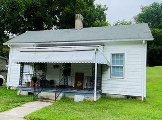 77 Fairfield Ave, Danville, VA 24541