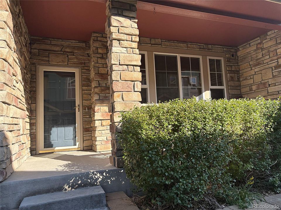 1st image of 616 S Norfolk Way
