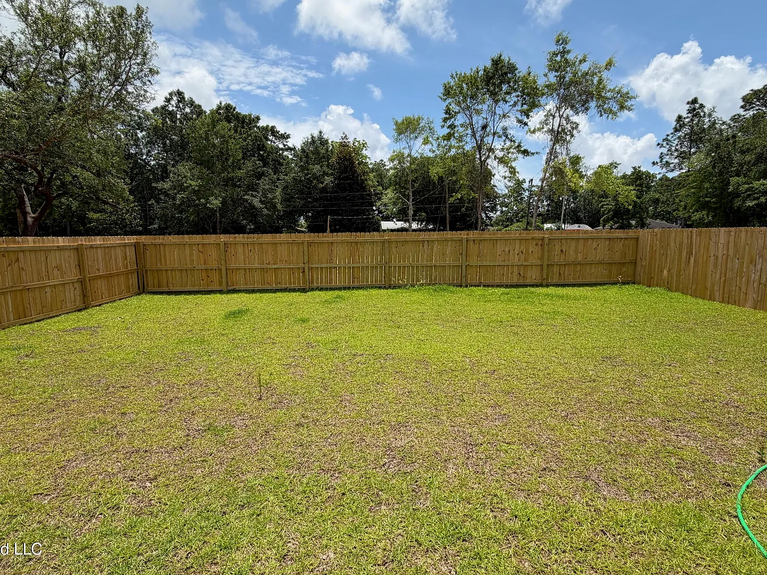 4 bed, 2.0 bath, 1567 sqft, $2,200 — Photo 3