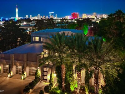 2323 Pinto Ln, Las Vegas, NV, 89107