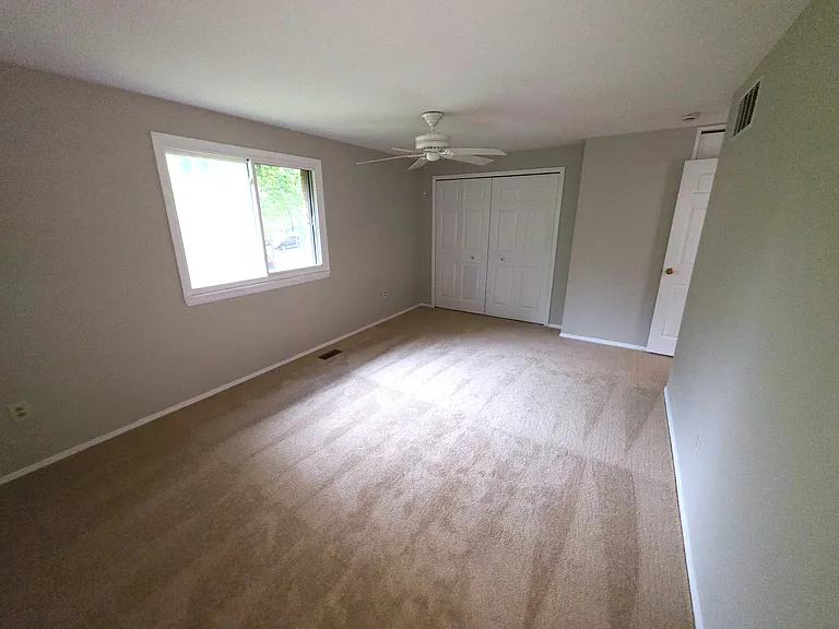 7331 Kerry Hill Ct — Photo 11