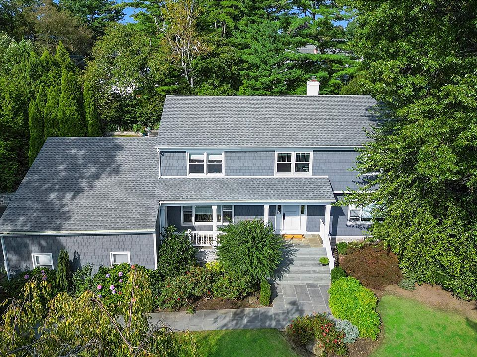 1st image of 15 Penny Lane
